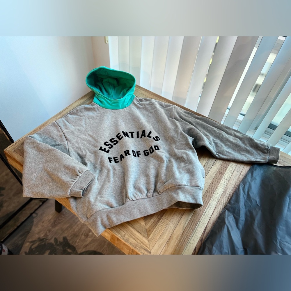 💎❇️Authentic Fear of God Essential Hoodie - Green Hood ✅💎 -XS